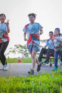 BIB: 7092
                            <button type="button" onclick="openModal(6369224)" class="btn btn-primary btn-sm float-right btn-popup" data-toggle="modal" data-target=".modal-high-quality">
                        <i class="fas fa-shopping-cart"></i> Add to Cart
                    </button>
                                            <button type="button" onclick="isThisMe(6369224, true)" class="btn btn-success btn-sm float-right btn-popup btn-isme hidden" data-toggle="tooltip" data-placement="bottom" title="นี่คือรูปของคุณใช่ไหม คลิกที่นี่เพื่อเอาเข้าอัลบั้ม">
                        <i class="fas fa-plus"></i> Add to album
                    </button>
                    <button type="button" onclick="isThisMe(6369224, false)" class="btn btn-warning btn-sm float-right btn-popup btn-isnotme hidden">
                        <i class="fas fa-ban"></i> Remove from album
                    </button>