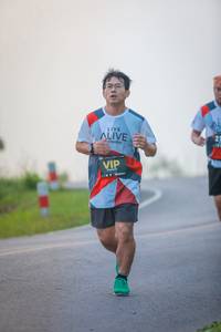 BIB: 4100
                            <button type="button" onclick="openModal(6363660)" class="btn btn-primary btn-sm float-right btn-popup" data-toggle="modal" data-target=".modal-high-quality">
                        <i class="fas fa-shopping-cart"></i> Add to Cart
                    </button>
                                            <button type="button" onclick="isThisMe(6363660, true)" class="btn btn-success btn-sm float-right btn-popup btn-isme hidden" data-toggle="tooltip" data-placement="bottom" title="นี่คือรูปของคุณใช่ไหม คลิกที่นี่เพื่อเอาเข้าอัลบั้ม">
                        <i class="fas fa-plus"></i> Add to album
                    </button>
                    <button type="button" onclick="isThisMe(6363660, false)" class="btn btn-warning btn-sm float-right btn-popup btn-isnotme hidden">
                        <i class="fas fa-ban"></i> Remove from album
                    </button>