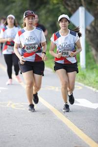 BIB: 6296, 298
                            <button type="button" onclick="openModal(6372338)" class="btn btn-primary btn-sm float-right btn-popup" data-toggle="modal" data-target=".modal-high-quality">
                        <i class="fas fa-shopping-cart"></i> Add to Cart
                    </button>
                                            <button type="button" onclick="isThisMe(6372338, true)" class="btn btn-success btn-sm float-right btn-popup btn-isme hidden" data-toggle="tooltip" data-placement="bottom" title="นี่คือรูปของคุณใช่ไหม คลิกที่นี่เพื่อเอาเข้าอัลบั้ม">
                        <i class="fas fa-plus"></i> Add to album
                    </button>
                    <button type="button" onclick="isThisMe(6372338, false)" class="btn btn-warning btn-sm float-right btn-popup btn-isnotme hidden">
                        <i class="fas fa-ban"></i> Remove from album
                    </button>