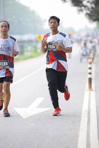 BIB: 2824, 135
                            <button type="button" onclick="openModal(6371723)" class="btn btn-primary btn-sm float-right btn-popup" data-toggle="modal" data-target=".modal-high-quality">
                        <i class="fas fa-shopping-cart"></i> Add to Cart
                    </button>
                                            <button type="button" onclick="isThisMe(6371723, true)" class="btn btn-success btn-sm float-right btn-popup btn-isme hidden" data-toggle="tooltip" data-placement="bottom" title="นี่คือรูปของคุณใช่ไหม คลิกที่นี่เพื่อเอาเข้าอัลบั้ม">
                        <i class="fas fa-plus"></i> Add to album
                    </button>
                    <button type="button" onclick="isThisMe(6371723, false)" class="btn btn-warning btn-sm float-right btn-popup btn-isnotme hidden">
                        <i class="fas fa-ban"></i> Remove from album
                    </button>