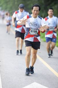 BIB: 6199
                            <button type="button" onclick="openModal(6371373)" class="btn btn-primary btn-sm float-right btn-popup" data-toggle="modal" data-target=".modal-high-quality">
                        <i class="fas fa-shopping-cart"></i> Add to Cart
                    </button>
                                            <button type="button" onclick="isThisMe(6371373, true)" class="btn btn-success btn-sm float-right btn-popup btn-isme hidden" data-toggle="tooltip" data-placement="bottom" title="นี่คือรูปของคุณใช่ไหม คลิกที่นี่เพื่อเอาเข้าอัลบั้ม">
                        <i class="fas fa-plus"></i> Add to album
                    </button>
                    <button type="button" onclick="isThisMe(6371373, false)" class="btn btn-warning btn-sm float-right btn-popup btn-isnotme hidden">
                        <i class="fas fa-ban"></i> Remove from album
                    </button>