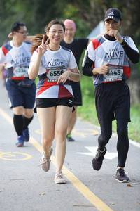 BIB: 6234, 6556, 6445
                            <button type="button" onclick="openModal(6371442)" class="btn btn-primary btn-sm float-right btn-popup" data-toggle="modal" data-target=".modal-high-quality">
                        <i class="fas fa-shopping-cart"></i> Add to Cart
                    </button>
                                            <button type="button" onclick="isThisMe(6371442, true)" class="btn btn-success btn-sm float-right btn-popup btn-isme hidden" data-toggle="tooltip" data-placement="bottom" title="นี่คือรูปของคุณใช่ไหม คลิกที่นี่เพื่อเอาเข้าอัลบั้ม">
                        <i class="fas fa-plus"></i> Add to album
                    </button>
                    <button type="button" onclick="isThisMe(6371442, false)" class="btn btn-warning btn-sm float-right btn-popup btn-isnotme hidden">
                        <i class="fas fa-ban"></i> Remove from album
                    </button>