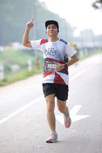 BIB: 2839
                            <button type="button" onclick="openModal(6371457)" class="btn btn-primary btn-sm float-right btn-popup" data-toggle="modal" data-target=".modal-high-quality">
                        <i class="fas fa-shopping-cart"></i> Add to Cart
                    </button>
                                            <button type="button" onclick="isThisMe(6371457, true)" class="btn btn-success btn-sm float-right btn-popup btn-isme hidden" data-toggle="tooltip" data-placement="bottom" title="นี่คือรูปของคุณใช่ไหม คลิกที่นี่เพื่อเอาเข้าอัลบั้ม">
                        <i class="fas fa-plus"></i> Add to album
                    </button>
                    <button type="button" onclick="isThisMe(6371457, false)" class="btn btn-warning btn-sm float-right btn-popup btn-isnotme hidden">
                        <i class="fas fa-ban"></i> Remove from album
                    </button>