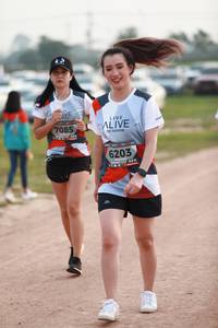 BIB: 7085, 6203
                            <button type="button" onclick="openModal(6370367)" class="btn btn-primary btn-sm float-right btn-popup" data-toggle="modal" data-target=".modal-high-quality">
                        <i class="fas fa-shopping-cart"></i> Add to Cart
                    </button>
                                            <button type="button" onclick="isThisMe(6370367, true)" class="btn btn-success btn-sm float-right btn-popup btn-isme hidden" data-toggle="tooltip" data-placement="bottom" title="นี่คือรูปของคุณใช่ไหม คลิกที่นี่เพื่อเอาเข้าอัลบั้ม">
                        <i class="fas fa-plus"></i> Add to album
                    </button>
                    <button type="button" onclick="isThisMe(6370367, false)" class="btn btn-warning btn-sm float-right btn-popup btn-isnotme hidden">
                        <i class="fas fa-ban"></i> Remove from album
                    </button>