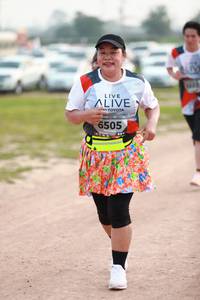 BIB: 6505
                            <button type="button" onclick="openModal(6370184)" class="btn btn-primary btn-sm float-right btn-popup" data-toggle="modal" data-target=".modal-high-quality">
                        <i class="fas fa-shopping-cart"></i> Add to Cart
                    </button>
                                            <button type="button" onclick="isThisMe(6370184, true)" class="btn btn-success btn-sm float-right btn-popup btn-isme hidden" data-toggle="tooltip" data-placement="bottom" title="นี่คือรูปของคุณใช่ไหม คลิกที่นี่เพื่อเอาเข้าอัลบั้ม">
                        <i class="fas fa-plus"></i> Add to album
                    </button>
                    <button type="button" onclick="isThisMe(6370184, false)" class="btn btn-warning btn-sm float-right btn-popup btn-isnotme hidden">
                        <i class="fas fa-ban"></i> Remove from album
                    </button>