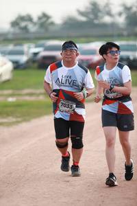 BIB: 650, 7033
                            <button type="button" onclick="openModal(6370035)" class="btn btn-primary btn-sm float-right btn-popup" data-toggle="modal" data-target=".modal-high-quality">
                        <i class="fas fa-shopping-cart"></i> Add to Cart
                    </button>
                                            <button type="button" onclick="isThisMe(6370035, true)" class="btn btn-success btn-sm float-right btn-popup btn-isme hidden" data-toggle="tooltip" data-placement="bottom" title="นี่คือรูปของคุณใช่ไหม คลิกที่นี่เพื่อเอาเข้าอัลบั้ม">
                        <i class="fas fa-plus"></i> Add to album
                    </button>
                    <button type="button" onclick="isThisMe(6370035, false)" class="btn btn-warning btn-sm float-right btn-popup btn-isnotme hidden">
                        <i class="fas fa-ban"></i> Remove from album
                    </button>