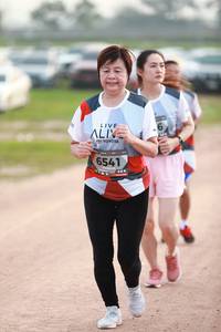 BIB: 6541
                            <button type="button" onclick="openModal(6370228)" class="btn btn-primary btn-sm float-right btn-popup" data-toggle="modal" data-target=".modal-high-quality">
                        <i class="fas fa-shopping-cart"></i> Add to Cart
                    </button>
                                            <button type="button" onclick="isThisMe(6370228, true)" class="btn btn-success btn-sm float-right btn-popup btn-isme hidden" data-toggle="tooltip" data-placement="bottom" title="นี่คือรูปของคุณใช่ไหม คลิกที่นี่เพื่อเอาเข้าอัลบั้ม">
                        <i class="fas fa-plus"></i> Add to album
                    </button>
                    <button type="button" onclick="isThisMe(6370228, false)" class="btn btn-warning btn-sm float-right btn-popup btn-isnotme hidden">
                        <i class="fas fa-ban"></i> Remove from album
                    </button>