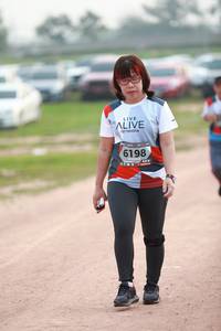 BIB: 6198
                            <button type="button" onclick="openModal(6369163)" class="btn btn-primary btn-sm float-right btn-popup" data-toggle="modal" data-target=".modal-high-quality">
                        <i class="fas fa-shopping-cart"></i> Add to Cart
                    </button>
                                            <button type="button" onclick="isThisMe(6369163, true)" class="btn btn-success btn-sm float-right btn-popup btn-isme hidden" data-toggle="tooltip" data-placement="bottom" title="นี่คือรูปของคุณใช่ไหม คลิกที่นี่เพื่อเอาเข้าอัลบั้ม">
                        <i class="fas fa-plus"></i> Add to album
                    </button>
                    <button type="button" onclick="isThisMe(6369163, false)" class="btn btn-warning btn-sm float-right btn-popup btn-isnotme hidden">
                        <i class="fas fa-ban"></i> Remove from album
                    </button>