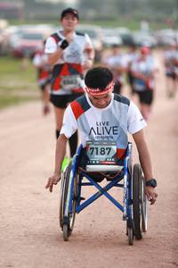 BIB: 7187
                            <button type="button" onclick="openModal(6370118)" class="btn btn-primary btn-sm float-right btn-popup" data-toggle="modal" data-target=".modal-high-quality">
                        <i class="fas fa-shopping-cart"></i> Add to Cart
                    </button>
                                            <button type="button" onclick="isThisMe(6370118, true)" class="btn btn-success btn-sm float-right btn-popup btn-isme hidden" data-toggle="tooltip" data-placement="bottom" title="นี่คือรูปของคุณใช่ไหม คลิกที่นี่เพื่อเอาเข้าอัลบั้ม">
                        <i class="fas fa-plus"></i> Add to album
                    </button>
                    <button type="button" onclick="isThisMe(6370118, false)" class="btn btn-warning btn-sm float-right btn-popup btn-isnotme hidden">
                        <i class="fas fa-ban"></i> Remove from album
                    </button>