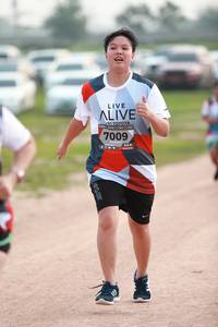 BIB: 7009
                            <button type="button" onclick="openModal(6370174)" class="btn btn-primary btn-sm float-right btn-popup" data-toggle="modal" data-target=".modal-high-quality">
                        <i class="fas fa-shopping-cart"></i> Add to Cart
                    </button>
                                            <button type="button" onclick="isThisMe(6370174, true)" class="btn btn-success btn-sm float-right btn-popup btn-isme hidden" data-toggle="tooltip" data-placement="bottom" title="นี่คือรูปของคุณใช่ไหม คลิกที่นี่เพื่อเอาเข้าอัลบั้ม">
                        <i class="fas fa-plus"></i> Add to album
                    </button>
                    <button type="button" onclick="isThisMe(6370174, false)" class="btn btn-warning btn-sm float-right btn-popup btn-isnotme hidden">
                        <i class="fas fa-ban"></i> Remove from album
                    </button>