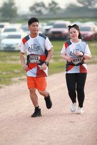 BIB: 6112, 6331
                            <button type="button" onclick="openModal(6370346)" class="btn btn-primary btn-sm float-right btn-popup" data-toggle="modal" data-target=".modal-high-quality">
                        <i class="fas fa-shopping-cart"></i> Add to Cart
                    </button>
                                            <button type="button" onclick="isThisMe(6370346, true)" class="btn btn-success btn-sm float-right btn-popup btn-isme hidden" data-toggle="tooltip" data-placement="bottom" title="นี่คือรูปของคุณใช่ไหม คลิกที่นี่เพื่อเอาเข้าอัลบั้ม">
                        <i class="fas fa-plus"></i> Add to album
                    </button>
                    <button type="button" onclick="isThisMe(6370346, false)" class="btn btn-warning btn-sm float-right btn-popup btn-isnotme hidden">
                        <i class="fas fa-ban"></i> Remove from album
                    </button>