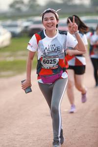 BIB: 6025
                            <button type="button" onclick="openModal(6370271)" class="btn btn-primary btn-sm float-right btn-popup" data-toggle="modal" data-target=".modal-high-quality">
                        <i class="fas fa-shopping-cart"></i> Add to Cart
                    </button>
                                            <button type="button" onclick="isThisMe(6370271, true)" class="btn btn-success btn-sm float-right btn-popup btn-isme hidden" data-toggle="tooltip" data-placement="bottom" title="นี่คือรูปของคุณใช่ไหม คลิกที่นี่เพื่อเอาเข้าอัลบั้ม">
                        <i class="fas fa-plus"></i> Add to album
                    </button>
                    <button type="button" onclick="isThisMe(6370271, false)" class="btn btn-warning btn-sm float-right btn-popup btn-isnotme hidden">
                        <i class="fas fa-ban"></i> Remove from album
                    </button>