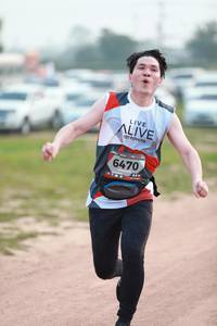 BIB: 6470
                            <button type="button" onclick="openModal(6367618)" class="btn btn-primary btn-sm float-right btn-popup" data-toggle="modal" data-target=".modal-high-quality">
                        <i class="fas fa-shopping-cart"></i> Add to Cart
                    </button>
                                            <button type="button" onclick="isThisMe(6367618, true)" class="btn btn-success btn-sm float-right btn-popup btn-isme hidden" data-toggle="tooltip" data-placement="bottom" title="นี่คือรูปของคุณใช่ไหม คลิกที่นี่เพื่อเอาเข้าอัลบั้ม">
                        <i class="fas fa-plus"></i> Add to album
                    </button>
                    <button type="button" onclick="isThisMe(6367618, false)" class="btn btn-warning btn-sm float-right btn-popup btn-isnotme hidden">
                        <i class="fas fa-ban"></i> Remove from album
                    </button>