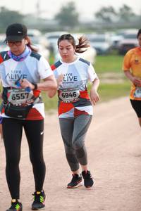 BIB: 6557, 6946
                            <button type="button" onclick="openModal(6370195)" class="btn btn-primary btn-sm float-right btn-popup" data-toggle="modal" data-target=".modal-high-quality">
                        <i class="fas fa-shopping-cart"></i> Add to Cart
                    </button>
                                            <button type="button" onclick="isThisMe(6370195, true)" class="btn btn-success btn-sm float-right btn-popup btn-isme hidden" data-toggle="tooltip" data-placement="bottom" title="นี่คือรูปของคุณใช่ไหม คลิกที่นี่เพื่อเอาเข้าอัลบั้ม">
                        <i class="fas fa-plus"></i> Add to album
                    </button>
                    <button type="button" onclick="isThisMe(6370195, false)" class="btn btn-warning btn-sm float-right btn-popup btn-isnotme hidden">
                        <i class="fas fa-ban"></i> Remove from album
                    </button>