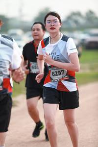 BIB: 6297
                            <button type="button" onclick="openModal(6370193)" class="btn btn-primary btn-sm float-right btn-popup" data-toggle="modal" data-target=".modal-high-quality">
                        <i class="fas fa-shopping-cart"></i> Add to Cart
                    </button>
                                            <button type="button" onclick="isThisMe(6370193, true)" class="btn btn-success btn-sm float-right btn-popup btn-isme hidden" data-toggle="tooltip" data-placement="bottom" title="นี่คือรูปของคุณใช่ไหม คลิกที่นี่เพื่อเอาเข้าอัลบั้ม">
                        <i class="fas fa-plus"></i> Add to album
                    </button>
                    <button type="button" onclick="isThisMe(6370193, false)" class="btn btn-warning btn-sm float-right btn-popup btn-isnotme hidden">
                        <i class="fas fa-ban"></i> Remove from album
                    </button>