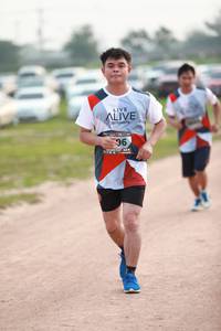 BIB: 
                            <button type="button" onclick="openModal(6370136)" class="btn btn-primary btn-sm float-right btn-popup" data-toggle="modal" data-target=".modal-high-quality">
                        <i class="fas fa-shopping-cart"></i> Add to Cart
                    </button>
                                            <button type="button" onclick="isThisMe(6370136, true)" class="btn btn-success btn-sm float-right btn-popup btn-isme hidden" data-toggle="tooltip" data-placement="bottom" title="นี่คือรูปของคุณใช่ไหม คลิกที่นี่เพื่อเอาเข้าอัลบั้ม">
                        <i class="fas fa-plus"></i> Add to album
                    </button>
                    <button type="button" onclick="isThisMe(6370136, false)" class="btn btn-warning btn-sm float-right btn-popup btn-isnotme hidden">
                        <i class="fas fa-ban"></i> Remove from album
                    </button>