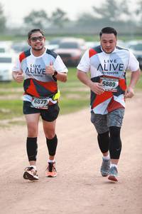 BIB: 5889, 6877
                            <button type="button" onclick="openModal(6369169)" class="btn btn-primary btn-sm float-right btn-popup" data-toggle="modal" data-target=".modal-high-quality">
                        <i class="fas fa-shopping-cart"></i> Add to Cart
                    </button>
                                            <button type="button" onclick="isThisMe(6369169, true)" class="btn btn-success btn-sm float-right btn-popup btn-isme hidden" data-toggle="tooltip" data-placement="bottom" title="นี่คือรูปของคุณใช่ไหม คลิกที่นี่เพื่อเอาเข้าอัลบั้ม">
                        <i class="fas fa-plus"></i> Add to album
                    </button>
                    <button type="button" onclick="isThisMe(6369169, false)" class="btn btn-warning btn-sm float-right btn-popup btn-isnotme hidden">
                        <i class="fas fa-ban"></i> Remove from album
                    </button>