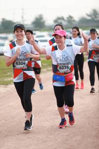 BIB: 715, 6304, 6276
                            <button type="button" onclick="openModal(6370122)" class="btn btn-primary btn-sm float-right btn-popup" data-toggle="modal" data-target=".modal-high-quality">
                        <i class="fas fa-shopping-cart"></i> Add to Cart
                    </button>
                                            <button type="button" onclick="isThisMe(6370122, true)" class="btn btn-success btn-sm float-right btn-popup btn-isme hidden" data-toggle="tooltip" data-placement="bottom" title="นี่คือรูปของคุณใช่ไหม คลิกที่นี่เพื่อเอาเข้าอัลบั้ม">
                        <i class="fas fa-plus"></i> Add to album
                    </button>
                    <button type="button" onclick="isThisMe(6370122, false)" class="btn btn-warning btn-sm float-right btn-popup btn-isnotme hidden">
                        <i class="fas fa-ban"></i> Remove from album
                    </button>