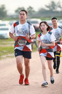 BIB: 6223
                            <button type="button" onclick="openModal(6371024)" class="btn btn-primary btn-sm float-right btn-popup" data-toggle="modal" data-target=".modal-high-quality">
                        <i class="fas fa-shopping-cart"></i> Add to Cart
                    </button>
                                            <button type="button" onclick="isThisMe(6371024, true)" class="btn btn-success btn-sm float-right btn-popup btn-isme hidden" data-toggle="tooltip" data-placement="bottom" title="นี่คือรูปของคุณใช่ไหม คลิกที่นี่เพื่อเอาเข้าอัลบั้ม">
                        <i class="fas fa-plus"></i> Add to album
                    </button>
                    <button type="button" onclick="isThisMe(6371024, false)" class="btn btn-warning btn-sm float-right btn-popup btn-isnotme hidden">
                        <i class="fas fa-ban"></i> Remove from album
                    </button>