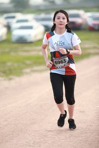 BIB: 6963
                            <button type="button" onclick="openModal(6370253)" class="btn btn-primary btn-sm float-right btn-popup" data-toggle="modal" data-target=".modal-high-quality">
                        <i class="fas fa-shopping-cart"></i> Add to Cart
                    </button>
                                            <button type="button" onclick="isThisMe(6370253, true)" class="btn btn-success btn-sm float-right btn-popup btn-isme hidden" data-toggle="tooltip" data-placement="bottom" title="นี่คือรูปของคุณใช่ไหม คลิกที่นี่เพื่อเอาเข้าอัลบั้ม">
                        <i class="fas fa-plus"></i> Add to album
                    </button>
                    <button type="button" onclick="isThisMe(6370253, false)" class="btn btn-warning btn-sm float-right btn-popup btn-isnotme hidden">
                        <i class="fas fa-ban"></i> Remove from album
                    </button>