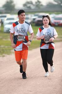 BIB: 6112, 633
                            <button type="button" onclick="openModal(6370347)" class="btn btn-primary btn-sm float-right btn-popup" data-toggle="modal" data-target=".modal-high-quality">
                        <i class="fas fa-shopping-cart"></i> Add to Cart
                    </button>
                                            <button type="button" onclick="isThisMe(6370347, true)" class="btn btn-success btn-sm float-right btn-popup btn-isme hidden" data-toggle="tooltip" data-placement="bottom" title="นี่คือรูปของคุณใช่ไหม คลิกที่นี่เพื่อเอาเข้าอัลบั้ม">
                        <i class="fas fa-plus"></i> Add to album
                    </button>
                    <button type="button" onclick="isThisMe(6370347, false)" class="btn btn-warning btn-sm float-right btn-popup btn-isnotme hidden">
                        <i class="fas fa-ban"></i> Remove from album
                    </button>