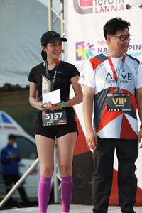 BIB: 3157, 124
                            <button type="button" onclick="openModal(6371303)" class="btn btn-primary btn-sm float-right btn-popup" data-toggle="modal" data-target=".modal-high-quality">
                        <i class="fas fa-shopping-cart"></i> Add to Cart
                    </button>
                                            <button type="button" onclick="isThisMe(6371303, true)" class="btn btn-success btn-sm float-right btn-popup btn-isme hidden" data-toggle="tooltip" data-placement="bottom" title="นี่คือรูปของคุณใช่ไหม คลิกที่นี่เพื่อเอาเข้าอัลบั้ม">
                        <i class="fas fa-plus"></i> Add to album
                    </button>
                    <button type="button" onclick="isThisMe(6371303, false)" class="btn btn-warning btn-sm float-right btn-popup btn-isnotme hidden">
                        <i class="fas fa-ban"></i> Remove from album
                    </button>