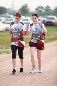 BIB: 7046, 7054
                            <button type="button" onclick="openModal(6371143)" class="btn btn-primary btn-sm float-right btn-popup" data-toggle="modal" data-target=".modal-high-quality">
                        <i class="fas fa-shopping-cart"></i> Add to Cart
                    </button>
                                            <button type="button" onclick="isThisMe(6371143, true)" class="btn btn-success btn-sm float-right btn-popup btn-isme hidden" data-toggle="tooltip" data-placement="bottom" title="นี่คือรูปของคุณใช่ไหม คลิกที่นี่เพื่อเอาเข้าอัลบั้ม">
                        <i class="fas fa-plus"></i> Add to album
                    </button>
                    <button type="button" onclick="isThisMe(6371143, false)" class="btn btn-warning btn-sm float-right btn-popup btn-isnotme hidden">
                        <i class="fas fa-ban"></i> Remove from album
                    </button>