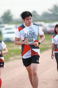 BIB: 020
                            <button type="button" onclick="openModal(6369160)" class="btn btn-primary btn-sm float-right btn-popup" data-toggle="modal" data-target=".modal-high-quality">
                        <i class="fas fa-shopping-cart"></i> Add to Cart
                    </button>
                                            <button type="button" onclick="isThisMe(6369160, true)" class="btn btn-success btn-sm float-right btn-popup btn-isme hidden" data-toggle="tooltip" data-placement="bottom" title="นี่คือรูปของคุณใช่ไหม คลิกที่นี่เพื่อเอาเข้าอัลบั้ม">
                        <i class="fas fa-plus"></i> Add to album
                    </button>
                    <button type="button" onclick="isThisMe(6369160, false)" class="btn btn-warning btn-sm float-right btn-popup btn-isnotme hidden">
                        <i class="fas fa-ban"></i> Remove from album
                    </button>