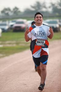 BIB: 6410
                            <button type="button" onclick="openModal(6369974)" class="btn btn-primary btn-sm float-right btn-popup" data-toggle="modal" data-target=".modal-high-quality">
                        <i class="fas fa-shopping-cart"></i> Add to Cart
                    </button>
                                            <button type="button" onclick="isThisMe(6369974, true)" class="btn btn-success btn-sm float-right btn-popup btn-isme hidden" data-toggle="tooltip" data-placement="bottom" title="นี่คือรูปของคุณใช่ไหม คลิกที่นี่เพื่อเอาเข้าอัลบั้ม">
                        <i class="fas fa-plus"></i> Add to album
                    </button>
                    <button type="button" onclick="isThisMe(6369974, false)" class="btn btn-warning btn-sm float-right btn-popup btn-isnotme hidden">
                        <i class="fas fa-ban"></i> Remove from album
                    </button>