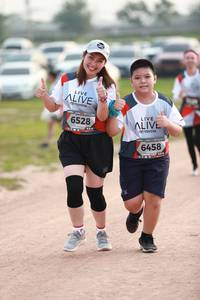 BIB: 6528, 6458
                            <button type="button" onclick="openModal(6370979)" class="btn btn-primary btn-sm float-right btn-popup" data-toggle="modal" data-target=".modal-high-quality">
                        <i class="fas fa-shopping-cart"></i> Add to Cart
                    </button>
                                            <button type="button" onclick="isThisMe(6370979, true)" class="btn btn-success btn-sm float-right btn-popup btn-isme hidden" data-toggle="tooltip" data-placement="bottom" title="นี่คือรูปของคุณใช่ไหม คลิกที่นี่เพื่อเอาเข้าอัลบั้ม">
                        <i class="fas fa-plus"></i> Add to album
                    </button>
                    <button type="button" onclick="isThisMe(6370979, false)" class="btn btn-warning btn-sm float-right btn-popup btn-isnotme hidden">
                        <i class="fas fa-ban"></i> Remove from album
                    </button>