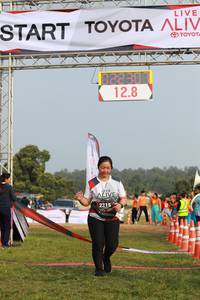 BIB: 128, 2215
                            <button type="button" onclick="openModal(6342596)" class="btn btn-primary btn-sm float-right btn-popup" data-toggle="modal" data-target=".modal-high-quality">
                        <i class="fas fa-shopping-cart"></i> Add to Cart
                    </button>
                                            <button type="button" onclick="isThisMe(6342596, true)" class="btn btn-success btn-sm float-right btn-popup btn-isme hidden" data-toggle="tooltip" data-placement="bottom" title="นี่คือรูปของคุณใช่ไหม คลิกที่นี่เพื่อเอาเข้าอัลบั้ม">
                        <i class="fas fa-plus"></i> Add to album
                    </button>
                    <button type="button" onclick="isThisMe(6342596, false)" class="btn btn-warning btn-sm float-right btn-popup btn-isnotme hidden">
                        <i class="fas fa-ban"></i> Remove from album
                    </button>