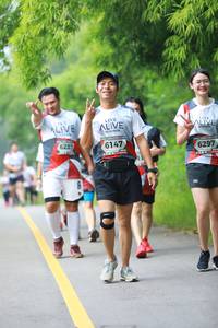 BIB: 6237, 6147, 6297
                            <button type="button" onclick="openModal(6347462)" class="btn btn-primary btn-sm float-right btn-popup" data-toggle="modal" data-target=".modal-high-quality">
                        <i class="fas fa-shopping-cart"></i> Add to Cart
                    </button>
                                            <button type="button" onclick="isThisMe(6347462, true)" class="btn btn-success btn-sm float-right btn-popup btn-isme hidden" data-toggle="tooltip" data-placement="bottom" title="นี่คือรูปของคุณใช่ไหม คลิกที่นี่เพื่อเอาเข้าอัลบั้ม">
                        <i class="fas fa-plus"></i> Add to album
                    </button>
                    <button type="button" onclick="isThisMe(6347462, false)" class="btn btn-warning btn-sm float-right btn-popup btn-isnotme hidden">
                        <i class="fas fa-ban"></i> Remove from album
                    </button>