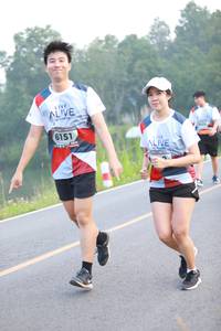 BIB: 6151
                            <button type="button" onclick="openModal(6351969)" class="btn btn-primary btn-sm float-right btn-popup" data-toggle="modal" data-target=".modal-high-quality">
                        <i class="fas fa-shopping-cart"></i> Add to Cart
                    </button>
                                            <button type="button" onclick="isThisMe(6351969, true)" class="btn btn-success btn-sm float-right btn-popup btn-isme hidden" data-toggle="tooltip" data-placement="bottom" title="นี่คือรูปของคุณใช่ไหม คลิกที่นี่เพื่อเอาเข้าอัลบั้ม">
                        <i class="fas fa-plus"></i> Add to album
                    </button>
                    <button type="button" onclick="isThisMe(6351969, false)" class="btn btn-warning btn-sm float-right btn-popup btn-isnotme hidden">
                        <i class="fas fa-ban"></i> Remove from album
                    </button>