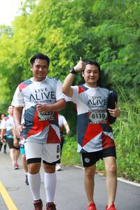 BIB: 6110
                            <button type="button" onclick="openModal(6344055)" class="btn btn-primary btn-sm float-right btn-popup" data-toggle="modal" data-target=".modal-high-quality">
                        <i class="fas fa-shopping-cart"></i> Add to Cart
                    </button>
                                            <button type="button" onclick="isThisMe(6344055, true)" class="btn btn-success btn-sm float-right btn-popup btn-isme hidden" data-toggle="tooltip" data-placement="bottom" title="นี่คือรูปของคุณใช่ไหม คลิกที่นี่เพื่อเอาเข้าอัลบั้ม">
                        <i class="fas fa-plus"></i> Add to album
                    </button>
                    <button type="button" onclick="isThisMe(6344055, false)" class="btn btn-warning btn-sm float-right btn-popup btn-isnotme hidden">
                        <i class="fas fa-ban"></i> Remove from album
                    </button>