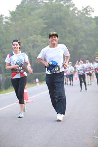 BIB: 125
                            <button type="button" onclick="openModal(6348107)" class="btn btn-primary btn-sm float-right btn-popup" data-toggle="modal" data-target=".modal-high-quality">
                        <i class="fas fa-shopping-cart"></i> Add to Cart
                    </button>
                                            <button type="button" onclick="isThisMe(6348107, true)" class="btn btn-success btn-sm float-right btn-popup btn-isme hidden" data-toggle="tooltip" data-placement="bottom" title="นี่คือรูปของคุณใช่ไหม คลิกที่นี่เพื่อเอาเข้าอัลบั้ม">
                        <i class="fas fa-plus"></i> Add to album
                    </button>
                    <button type="button" onclick="isThisMe(6348107, false)" class="btn btn-warning btn-sm float-right btn-popup btn-isnotme hidden">
                        <i class="fas fa-ban"></i> Remove from album
                    </button>