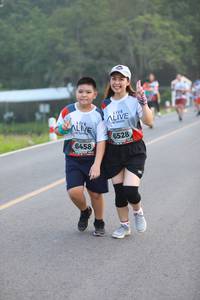 BIB: 6528, 6458
                            <button type="button" onclick="openModal(6352840)" class="btn btn-primary btn-sm float-right btn-popup" data-toggle="modal" data-target=".modal-high-quality">
                        <i class="fas fa-shopping-cart"></i> Add to Cart
                    </button>
                                            <button type="button" onclick="isThisMe(6352840, true)" class="btn btn-success btn-sm float-right btn-popup btn-isme hidden" data-toggle="tooltip" data-placement="bottom" title="นี่คือรูปของคุณใช่ไหม คลิกที่นี่เพื่อเอาเข้าอัลบั้ม">
                        <i class="fas fa-plus"></i> Add to album
                    </button>
                    <button type="button" onclick="isThisMe(6352840, false)" class="btn btn-warning btn-sm float-right btn-popup btn-isnotme hidden">
                        <i class="fas fa-ban"></i> Remove from album
                    </button>