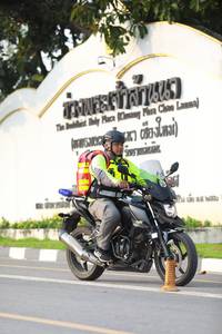 BIB: 595
                            <button type="button" onclick="openModal(6342008)" class="btn btn-primary btn-sm float-right btn-popup" data-toggle="modal" data-target=".modal-high-quality">
                        <i class="fas fa-shopping-cart"></i> Add to Cart
                    </button>
                                            <button type="button" onclick="isThisMe(6342008, true)" class="btn btn-success btn-sm float-right btn-popup btn-isme hidden" data-toggle="tooltip" data-placement="bottom" title="นี่คือรูปของคุณใช่ไหม คลิกที่นี่เพื่อเอาเข้าอัลบั้ม">
                        <i class="fas fa-plus"></i> Add to album
                    </button>
                    <button type="button" onclick="isThisMe(6342008, false)" class="btn btn-warning btn-sm float-right btn-popup btn-isnotme hidden">
                        <i class="fas fa-ban"></i> Remove from album
                    </button>