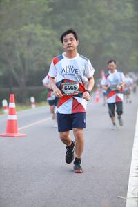 BIB: 6465
                            <button type="button" onclick="openModal(6350388)" class="btn btn-primary btn-sm float-right btn-popup" data-toggle="modal" data-target=".modal-high-quality">
                        <i class="fas fa-shopping-cart"></i> Add to Cart
                    </button>
                                            <button type="button" onclick="isThisMe(6350388, true)" class="btn btn-success btn-sm float-right btn-popup btn-isme hidden" data-toggle="tooltip" data-placement="bottom" title="นี่คือรูปของคุณใช่ไหม คลิกที่นี่เพื่อเอาเข้าอัลบั้ม">
                        <i class="fas fa-plus"></i> Add to album
                    </button>
                    <button type="button" onclick="isThisMe(6350388, false)" class="btn btn-warning btn-sm float-right btn-popup btn-isnotme hidden">
                        <i class="fas fa-ban"></i> Remove from album
                    </button>