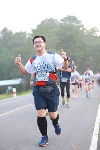 BIB: 6234
                            <button type="button" onclick="openModal(6350539)" class="btn btn-primary btn-sm float-right btn-popup" data-toggle="modal" data-target=".modal-high-quality">
                        <i class="fas fa-shopping-cart"></i> Add to Cart
                    </button>
                                            <button type="button" onclick="isThisMe(6350539, true)" class="btn btn-success btn-sm float-right btn-popup btn-isme hidden" data-toggle="tooltip" data-placement="bottom" title="นี่คือรูปของคุณใช่ไหม คลิกที่นี่เพื่อเอาเข้าอัลบั้ม">
                        <i class="fas fa-plus"></i> Add to album
                    </button>
                    <button type="button" onclick="isThisMe(6350539, false)" class="btn btn-warning btn-sm float-right btn-popup btn-isnotme hidden">
                        <i class="fas fa-ban"></i> Remove from album
                    </button>