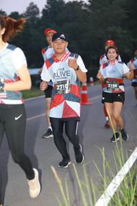 BIB: 2710, 3196
                            <button type="button" onclick="openModal(6353507)" class="btn btn-primary btn-sm float-right btn-popup" data-toggle="modal" data-target=".modal-high-quality">
                        <i class="fas fa-shopping-cart"></i> Add to Cart
                    </button>
                                            <button type="button" onclick="isThisMe(6353507, true)" class="btn btn-success btn-sm float-right btn-popup btn-isme hidden" data-toggle="tooltip" data-placement="bottom" title="นี่คือรูปของคุณใช่ไหม คลิกที่นี่เพื่อเอาเข้าอัลบั้ม">
                        <i class="fas fa-plus"></i> Add to album
                    </button>
                    <button type="button" onclick="isThisMe(6353507, false)" class="btn btn-warning btn-sm float-right btn-popup btn-isnotme hidden">
                        <i class="fas fa-ban"></i> Remove from album
                    </button>