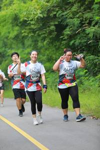 BIB: 6186, 6352, 6154
                            <button type="button" onclick="openModal(6342928)" class="btn btn-primary btn-sm float-right btn-popup" data-toggle="modal" data-target=".modal-high-quality">
                        <i class="fas fa-shopping-cart"></i> Add to Cart
                    </button>
                                            <button type="button" onclick="isThisMe(6342928, true)" class="btn btn-success btn-sm float-right btn-popup btn-isme hidden" data-toggle="tooltip" data-placement="bottom" title="นี่คือรูปของคุณใช่ไหม คลิกที่นี่เพื่อเอาเข้าอัลบั้ม">
                        <i class="fas fa-plus"></i> Add to album
                    </button>
                    <button type="button" onclick="isThisMe(6342928, false)" class="btn btn-warning btn-sm float-right btn-popup btn-isnotme hidden">
                        <i class="fas fa-ban"></i> Remove from album
                    </button>