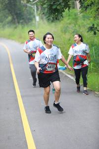 BIB: 6511
                            <button type="button" onclick="openModal(6341766)" class="btn btn-primary btn-sm float-right btn-popup" data-toggle="modal" data-target=".modal-high-quality">
                        <i class="fas fa-shopping-cart"></i> Add to Cart
                    </button>
                                            <button type="button" onclick="isThisMe(6341766, true)" class="btn btn-success btn-sm float-right btn-popup btn-isme hidden" data-toggle="tooltip" data-placement="bottom" title="นี่คือรูปของคุณใช่ไหม คลิกที่นี่เพื่อเอาเข้าอัลบั้ม">
                        <i class="fas fa-plus"></i> Add to album
                    </button>
                    <button type="button" onclick="isThisMe(6341766, false)" class="btn btn-warning btn-sm float-right btn-popup btn-isnotme hidden">
                        <i class="fas fa-ban"></i> Remove from album
                    </button>