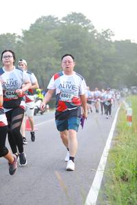 BIB: 6248, 6501
                            <button type="button" onclick="openModal(6350503)" class="btn btn-primary btn-sm float-right btn-popup" data-toggle="modal" data-target=".modal-high-quality">
                        <i class="fas fa-shopping-cart"></i> Add to Cart
                    </button>
                                            <button type="button" onclick="isThisMe(6350503, true)" class="btn btn-success btn-sm float-right btn-popup btn-isme hidden" data-toggle="tooltip" data-placement="bottom" title="นี่คือรูปของคุณใช่ไหม คลิกที่นี่เพื่อเอาเข้าอัลบั้ม">
                        <i class="fas fa-plus"></i> Add to album
                    </button>
                    <button type="button" onclick="isThisMe(6350503, false)" class="btn btn-warning btn-sm float-right btn-popup btn-isnotme hidden">
                        <i class="fas fa-ban"></i> Remove from album
                    </button>