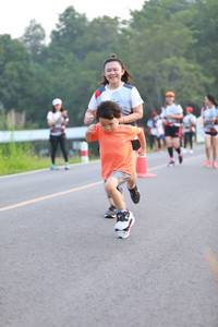 BIB: 
                            <button type="button" onclick="openModal(6353384)" class="btn btn-primary btn-sm float-right btn-popup" data-toggle="modal" data-target=".modal-high-quality">
                        <i class="fas fa-shopping-cart"></i> Add to Cart
                    </button>
                                            <button type="button" onclick="isThisMe(6353384, true)" class="btn btn-success btn-sm float-right btn-popup btn-isme hidden" data-toggle="tooltip" data-placement="bottom" title="นี่คือรูปของคุณใช่ไหม คลิกที่นี่เพื่อเอาเข้าอัลบั้ม">
                        <i class="fas fa-plus"></i> Add to album
                    </button>
                    <button type="button" onclick="isThisMe(6353384, false)" class="btn btn-warning btn-sm float-right btn-popup btn-isnotme hidden">
                        <i class="fas fa-ban"></i> Remove from album
                    </button>