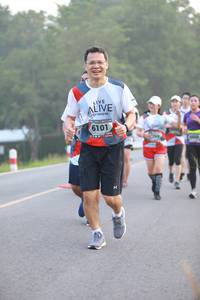 BIB: 6101
                            <button type="button" onclick="openModal(6350442)" class="btn btn-primary btn-sm float-right btn-popup" data-toggle="modal" data-target=".modal-high-quality">
                        <i class="fas fa-shopping-cart"></i> Add to Cart
                    </button>
                                            <button type="button" onclick="isThisMe(6350442, true)" class="btn btn-success btn-sm float-right btn-popup btn-isme hidden" data-toggle="tooltip" data-placement="bottom" title="นี่คือรูปของคุณใช่ไหม คลิกที่นี่เพื่อเอาเข้าอัลบั้ม">
                        <i class="fas fa-plus"></i> Add to album
                    </button>
                    <button type="button" onclick="isThisMe(6350442, false)" class="btn btn-warning btn-sm float-right btn-popup btn-isnotme hidden">
                        <i class="fas fa-ban"></i> Remove from album
                    </button>