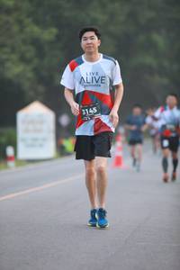 BIB: 3145
                            <button type="button" onclick="openModal(6353893)" class="btn btn-primary btn-sm float-right btn-popup" data-toggle="modal" data-target=".modal-high-quality">
                        <i class="fas fa-shopping-cart"></i> Add to Cart
                    </button>
                                            <button type="button" onclick="isThisMe(6353893, true)" class="btn btn-success btn-sm float-right btn-popup btn-isme hidden" data-toggle="tooltip" data-placement="bottom" title="นี่คือรูปของคุณใช่ไหม คลิกที่นี่เพื่อเอาเข้าอัลบั้ม">
                        <i class="fas fa-plus"></i> Add to album
                    </button>
                    <button type="button" onclick="isThisMe(6353893, false)" class="btn btn-warning btn-sm float-right btn-popup btn-isnotme hidden">
                        <i class="fas fa-ban"></i> Remove from album
                    </button>