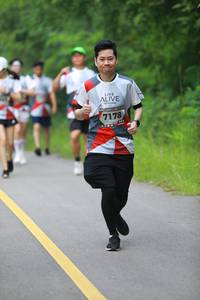 BIB: 7178
                            <button type="button" onclick="openModal(6345142)" class="btn btn-primary btn-sm float-right btn-popup" data-toggle="modal" data-target=".modal-high-quality">
                        <i class="fas fa-shopping-cart"></i> Add to Cart
                    </button>
                                            <button type="button" onclick="isThisMe(6345142, true)" class="btn btn-success btn-sm float-right btn-popup btn-isme hidden" data-toggle="tooltip" data-placement="bottom" title="นี่คือรูปของคุณใช่ไหม คลิกที่นี่เพื่อเอาเข้าอัลบั้ม">
                        <i class="fas fa-plus"></i> Add to album
                    </button>
                    <button type="button" onclick="isThisMe(6345142, false)" class="btn btn-warning btn-sm float-right btn-popup btn-isnotme hidden">
                        <i class="fas fa-ban"></i> Remove from album
                    </button>