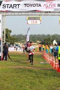 BIB: 128, 2458
                            <button type="button" onclick="openModal(6342572)" class="btn btn-primary btn-sm float-right btn-popup" data-toggle="modal" data-target=".modal-high-quality">
                        <i class="fas fa-shopping-cart"></i> Add to Cart
                    </button>
                                            <button type="button" onclick="isThisMe(6342572, true)" class="btn btn-success btn-sm float-right btn-popup btn-isme hidden" data-toggle="tooltip" data-placement="bottom" title="นี่คือรูปของคุณใช่ไหม คลิกที่นี่เพื่อเอาเข้าอัลบั้ม">
                        <i class="fas fa-plus"></i> Add to album
                    </button>
                    <button type="button" onclick="isThisMe(6342572, false)" class="btn btn-warning btn-sm float-right btn-popup btn-isnotme hidden">
                        <i class="fas fa-ban"></i> Remove from album
                    </button>