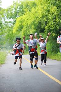 BIB: 6244, 6548
                            <button type="button" onclick="openModal(6346425)" class="btn btn-primary btn-sm float-right btn-popup" data-toggle="modal" data-target=".modal-high-quality">
                        <i class="fas fa-shopping-cart"></i> Add to Cart
                    </button>
                                            <button type="button" onclick="isThisMe(6346425, true)" class="btn btn-success btn-sm float-right btn-popup btn-isme hidden" data-toggle="tooltip" data-placement="bottom" title="นี่คือรูปของคุณใช่ไหม คลิกที่นี่เพื่อเอาเข้าอัลบั้ม">
                        <i class="fas fa-plus"></i> Add to album
                    </button>
                    <button type="button" onclick="isThisMe(6346425, false)" class="btn btn-warning btn-sm float-right btn-popup btn-isnotme hidden">
                        <i class="fas fa-ban"></i> Remove from album
                    </button>