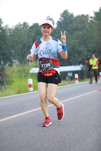 BIB: 2196
                            <button type="button" onclick="openModal(6353986)" class="btn btn-primary btn-sm float-right btn-popup" data-toggle="modal" data-target=".modal-high-quality">
                        <i class="fas fa-shopping-cart"></i> Add to Cart
                    </button>
                                            <button type="button" onclick="isThisMe(6353986, true)" class="btn btn-success btn-sm float-right btn-popup btn-isme hidden" data-toggle="tooltip" data-placement="bottom" title="นี่คือรูปของคุณใช่ไหม คลิกที่นี่เพื่อเอาเข้าอัลบั้ม">
                        <i class="fas fa-plus"></i> Add to album
                    </button>
                    <button type="button" onclick="isThisMe(6353986, false)" class="btn btn-warning btn-sm float-right btn-popup btn-isnotme hidden">
                        <i class="fas fa-ban"></i> Remove from album
                    </button>